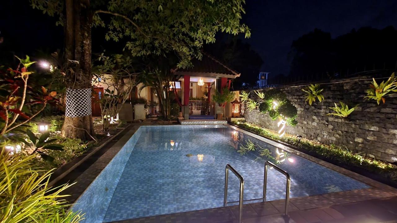 Rosseno Villa Yogyakarta Ngoại thất bức ảnh
