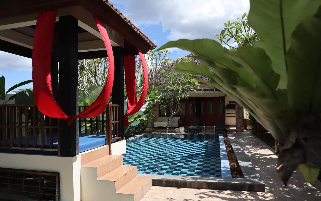 Rosseno Villa Yogyakarta Ngoại thất bức ảnh