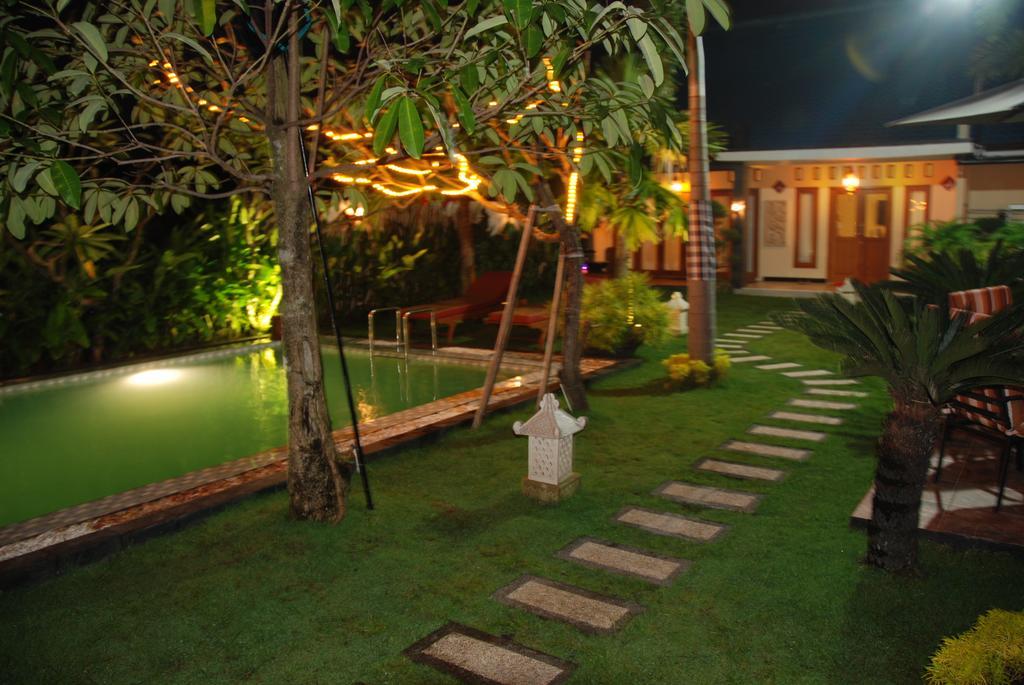 Rosseno Villa Yogyakarta Ngoại thất bức ảnh