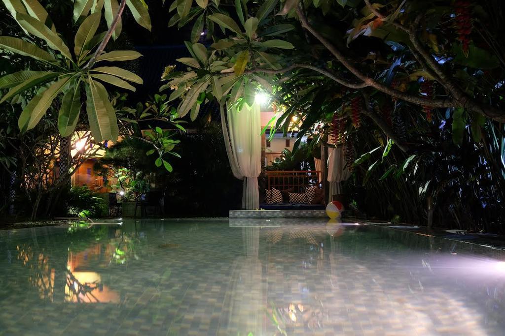 Rosseno Villa Yogyakarta Ngoại thất bức ảnh