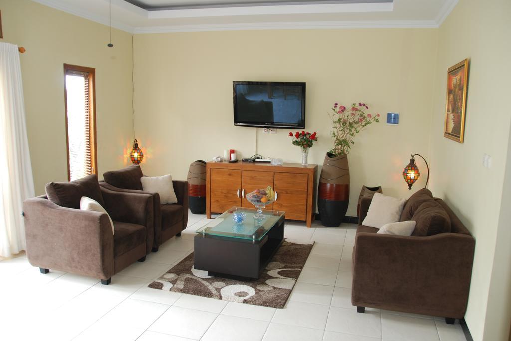 Rosseno Villa Yogyakarta Ngoại thất bức ảnh